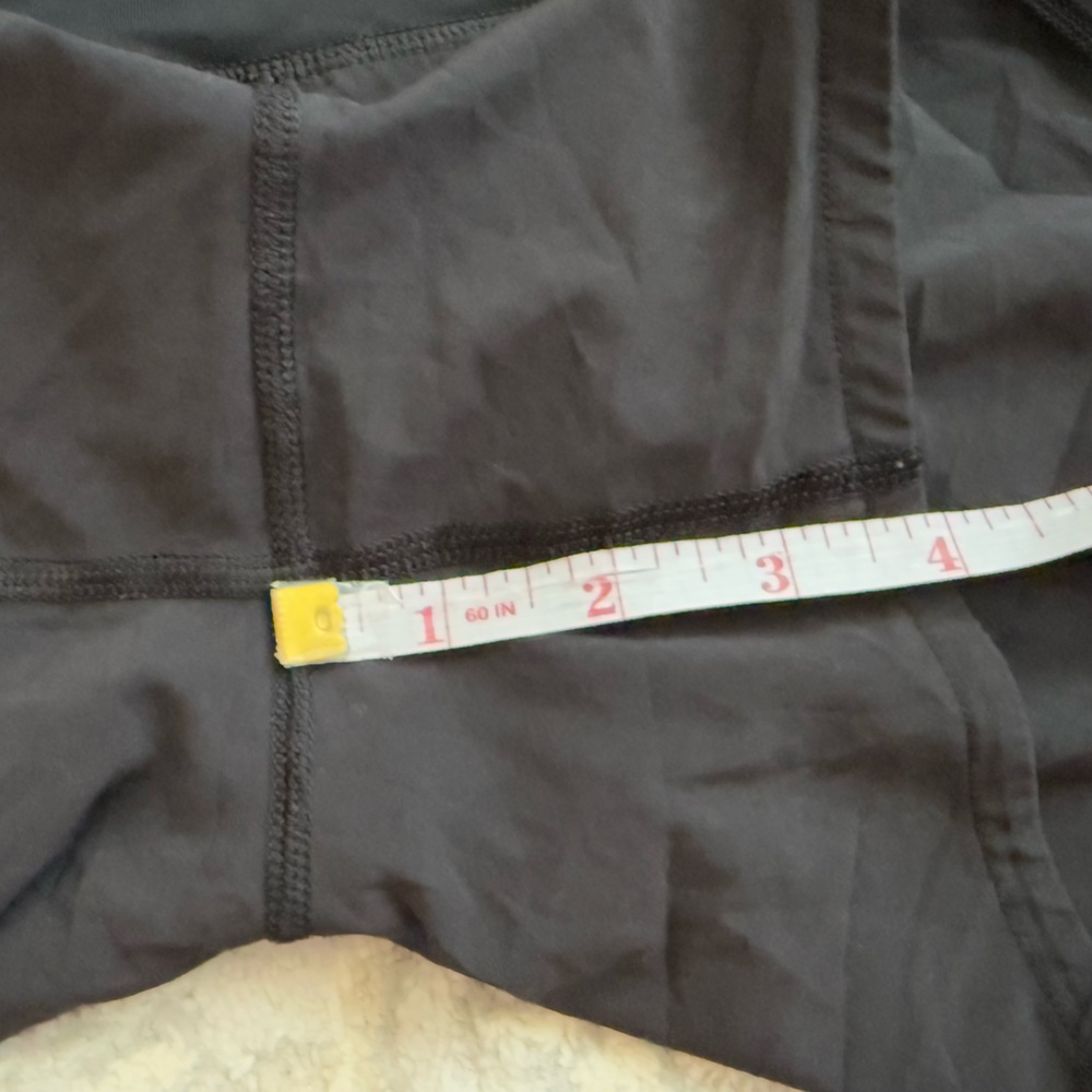 Lululemon Run Times Short II *4" Black (First Release) *Flawed - Picture 4 of 14